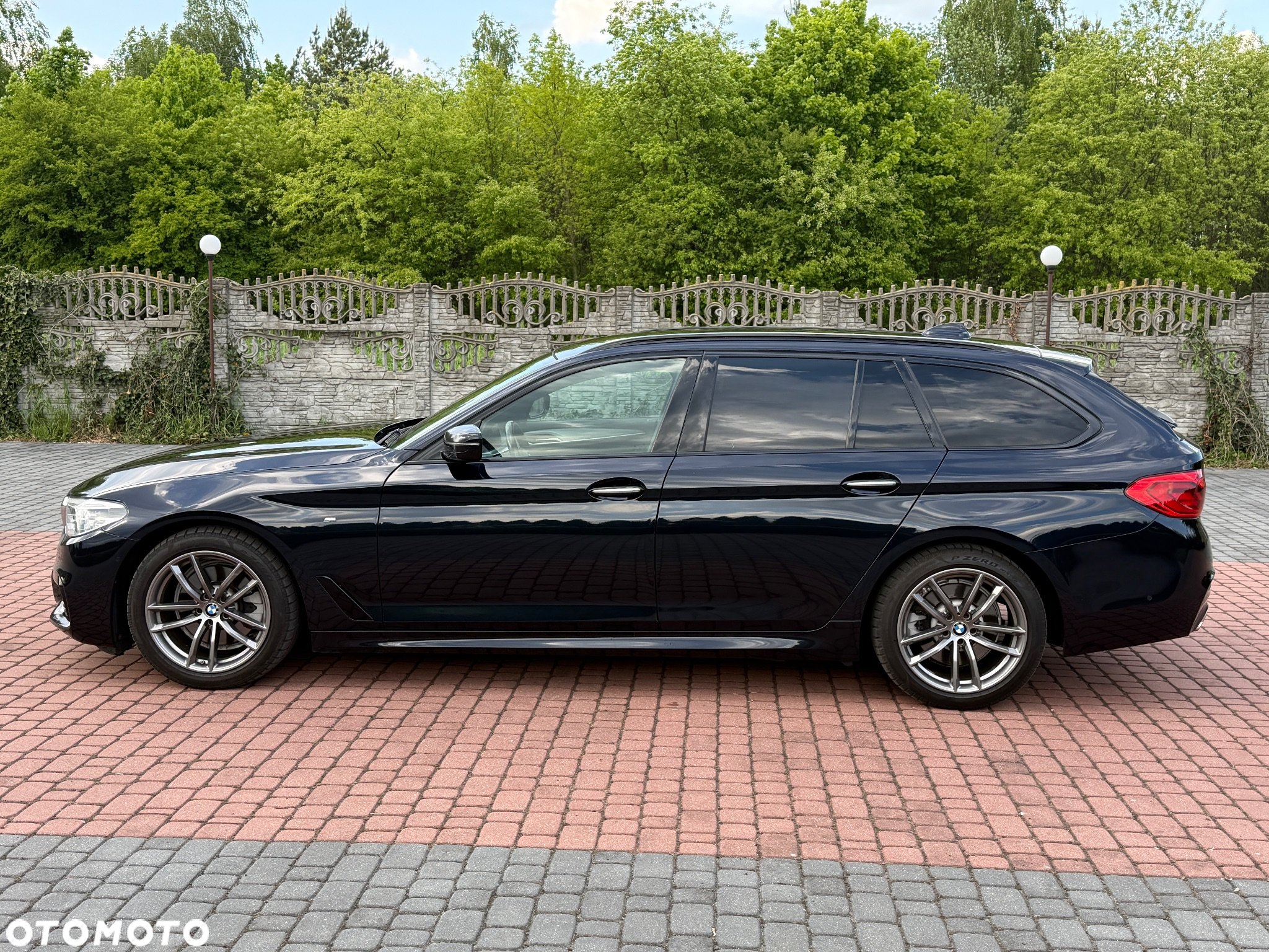BMW Seria 5 520d Touring M Sport Edition - 7