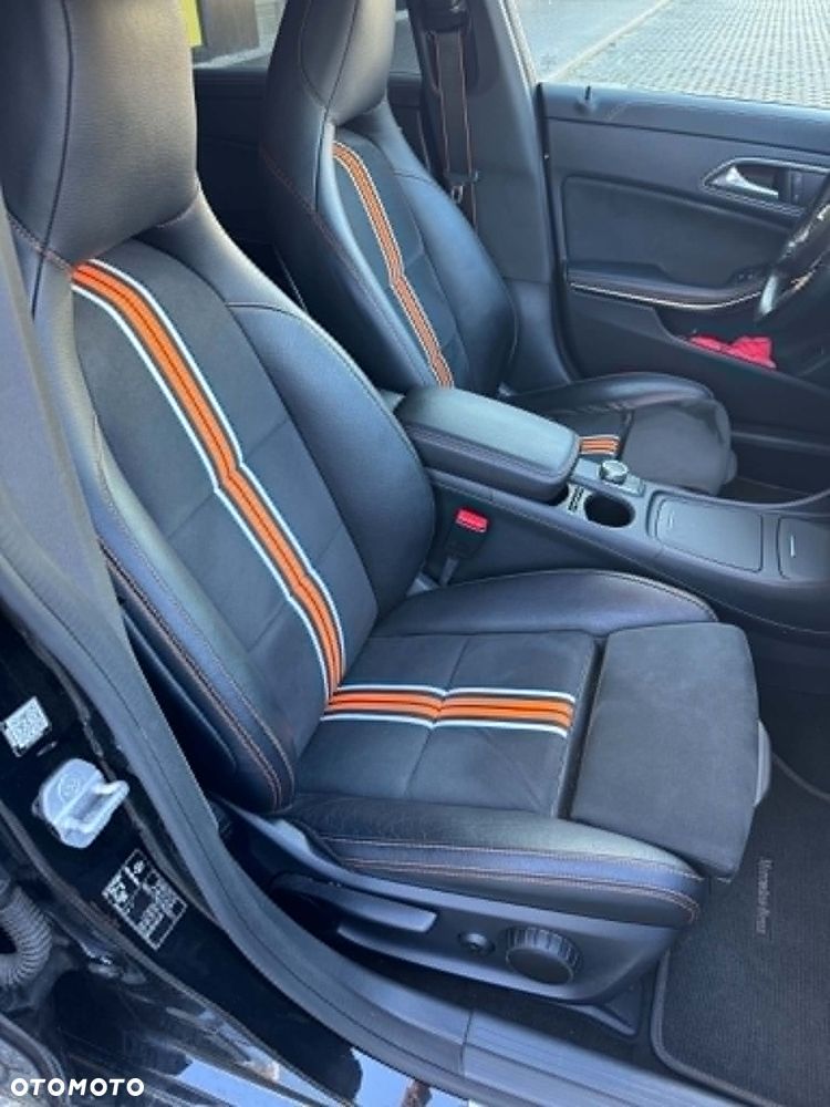 Mercedes-Benz CLA 220 (CDI) d 7G-DCT Orange Art Edition - 10