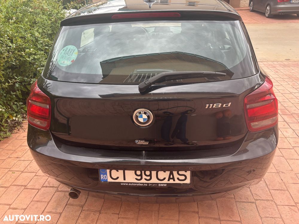 BMW Seria 1 118d - 5