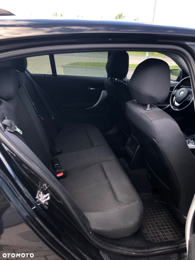 BMW Seria 1 118d - 6