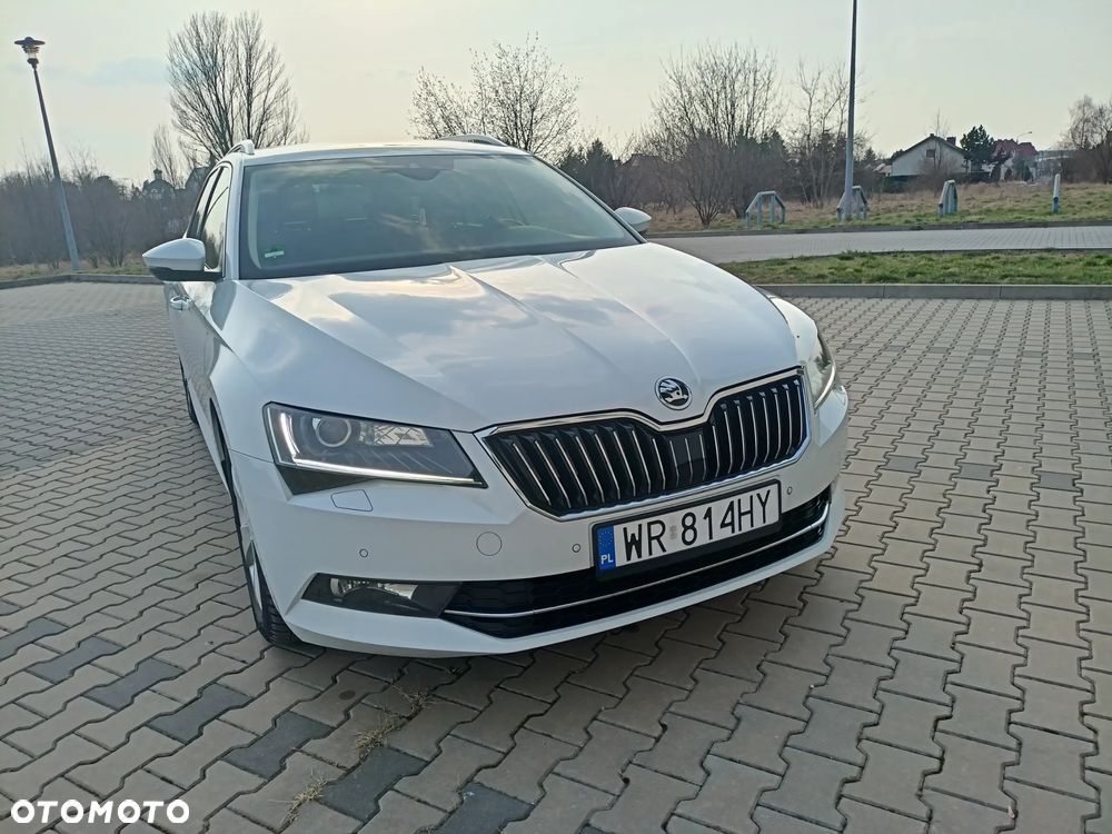 Skoda Superb 2.0 TDI Style - 10