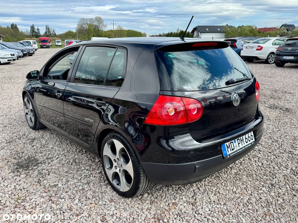 Volkswagen Golf 1.6 United - 18