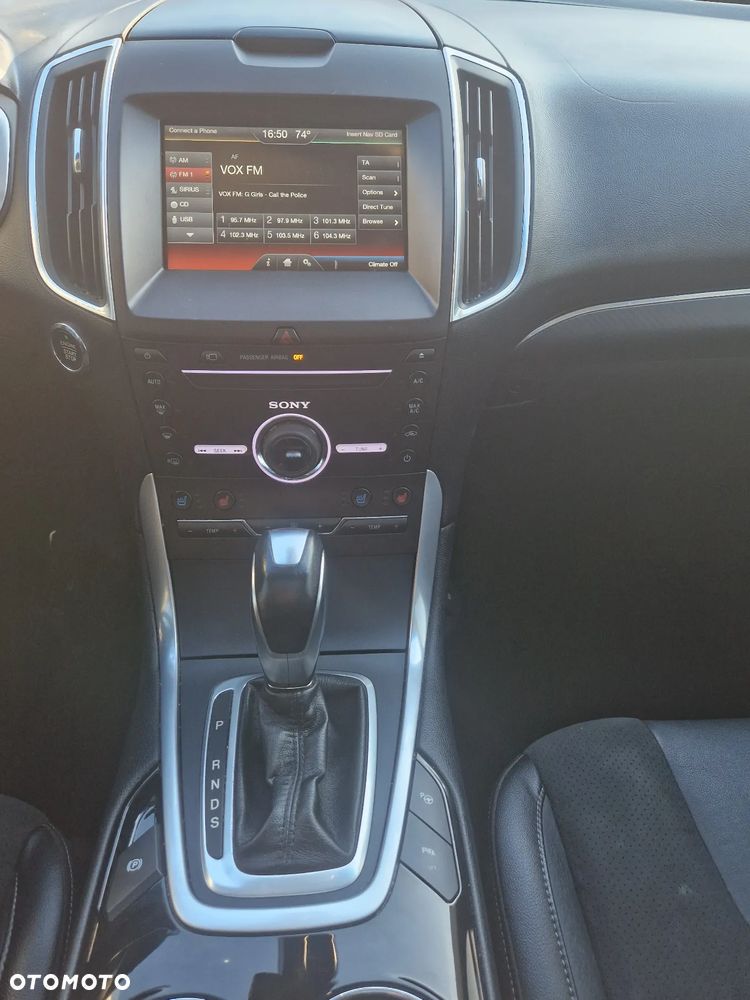 Ford Edge - 17