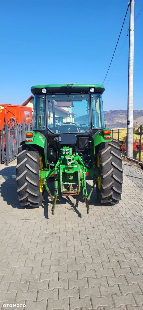 John Deere 5215 Napęd 4X4 - 8