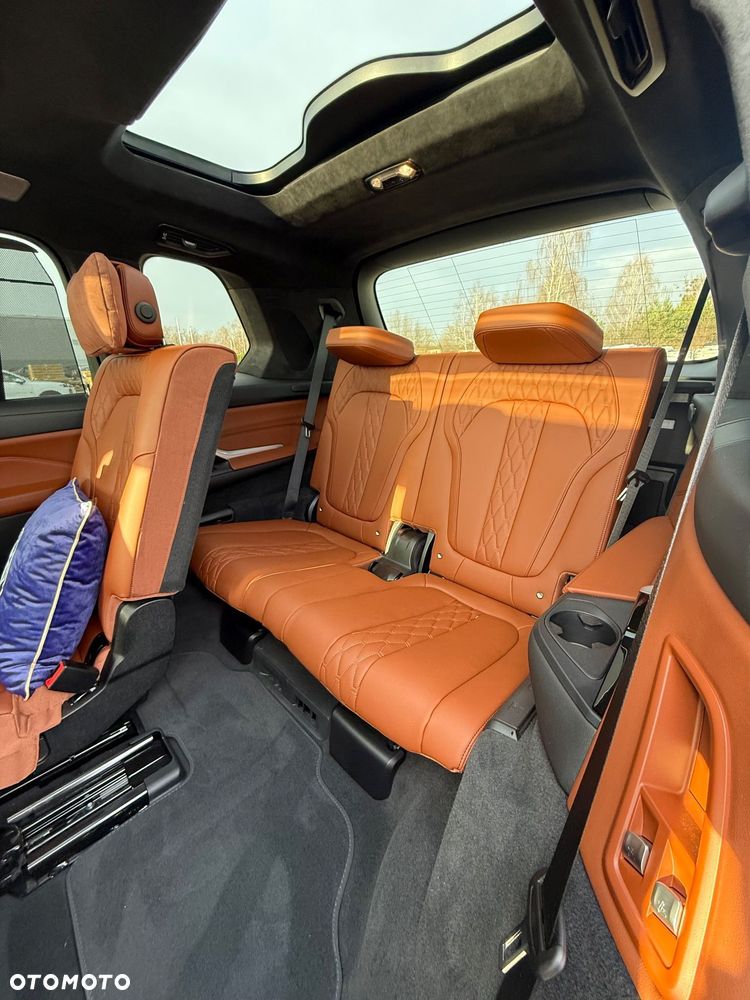 BMW-ALPINA XB7 Biturbo - 35