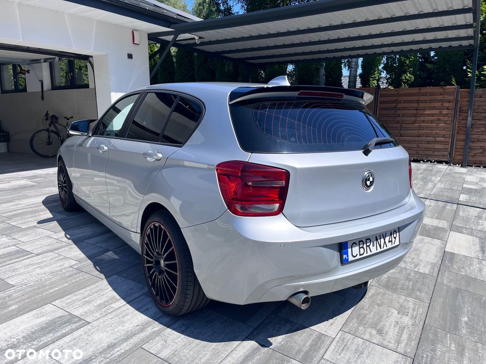 BMW Seria 1 118d - 5