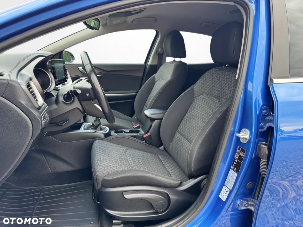 Kia XCeed 1.4 T-GDI M - 22