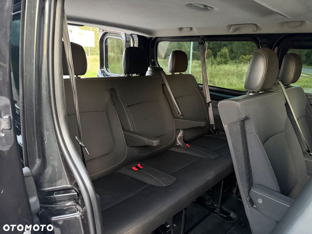 Opel Vivaro - 16