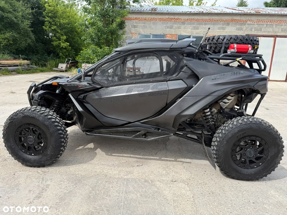 Can-Am Maverick - 8