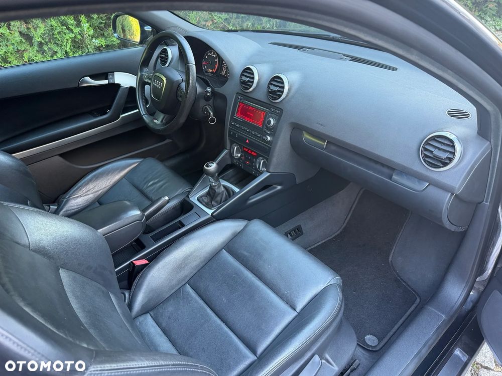Audi A3 3-drzwiowe 1.4 TFSI S line Sportpaket - 22