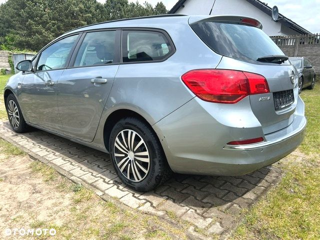 Opel Astra - 5