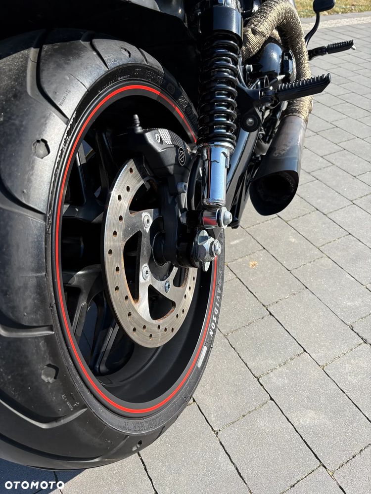 Harley-Davidson V-Rod Night Rod - 21