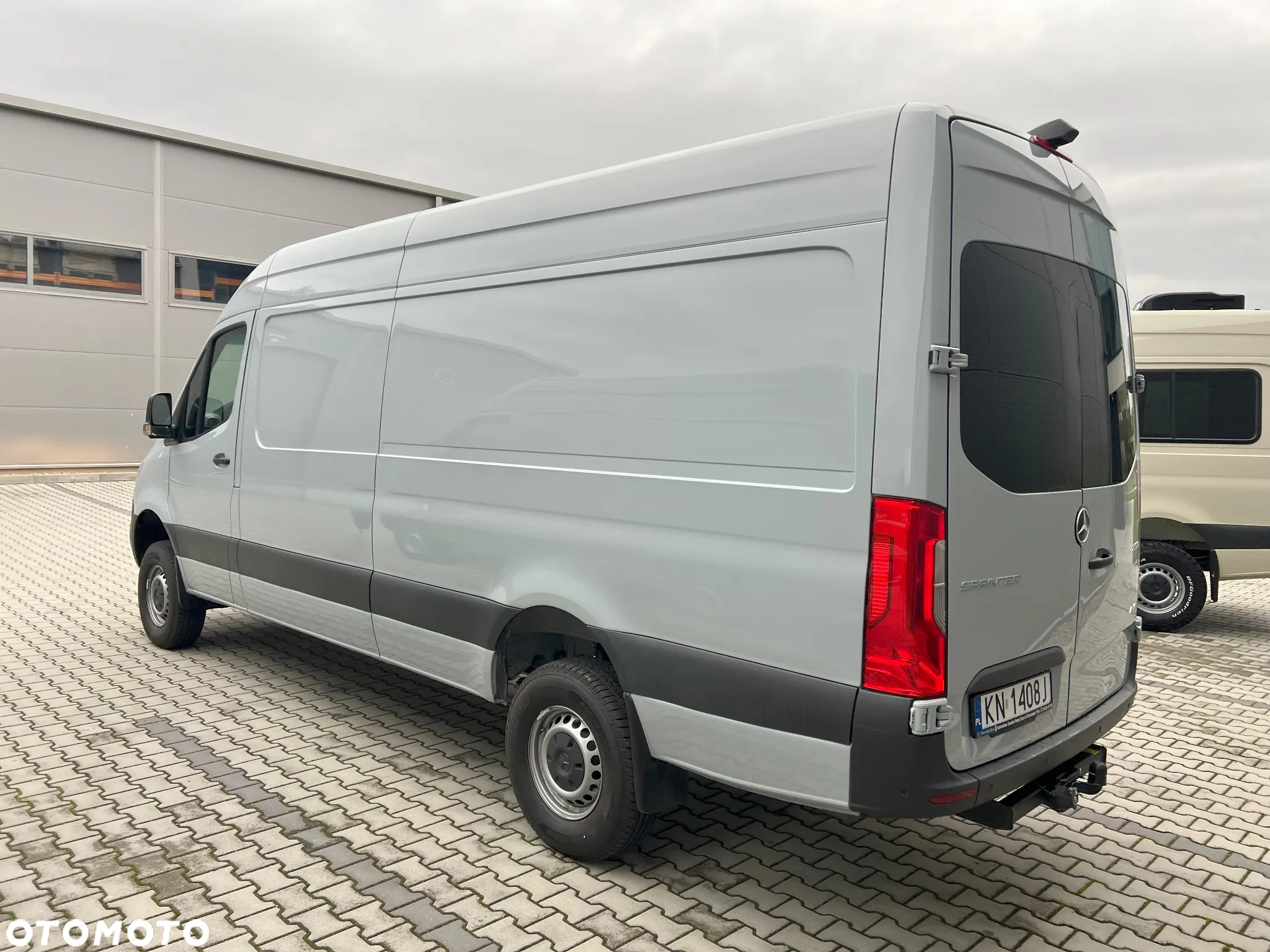 Mercedes-Benz SPRINTER 4X4 AWD - 5
