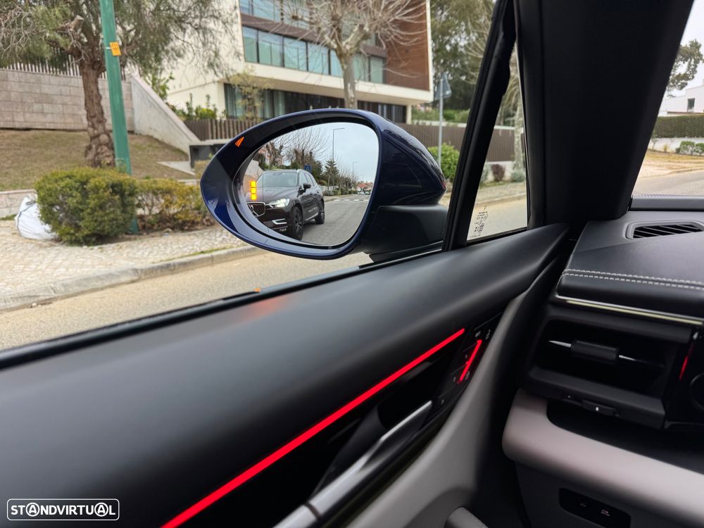 Porsche Macan Electric 4 - 40