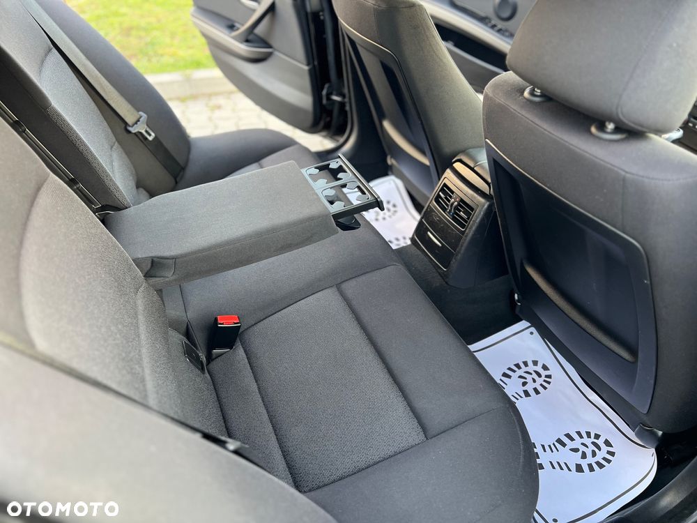 BMW Seria 3 - 28