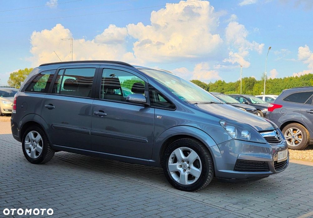Opel Zafira - 35