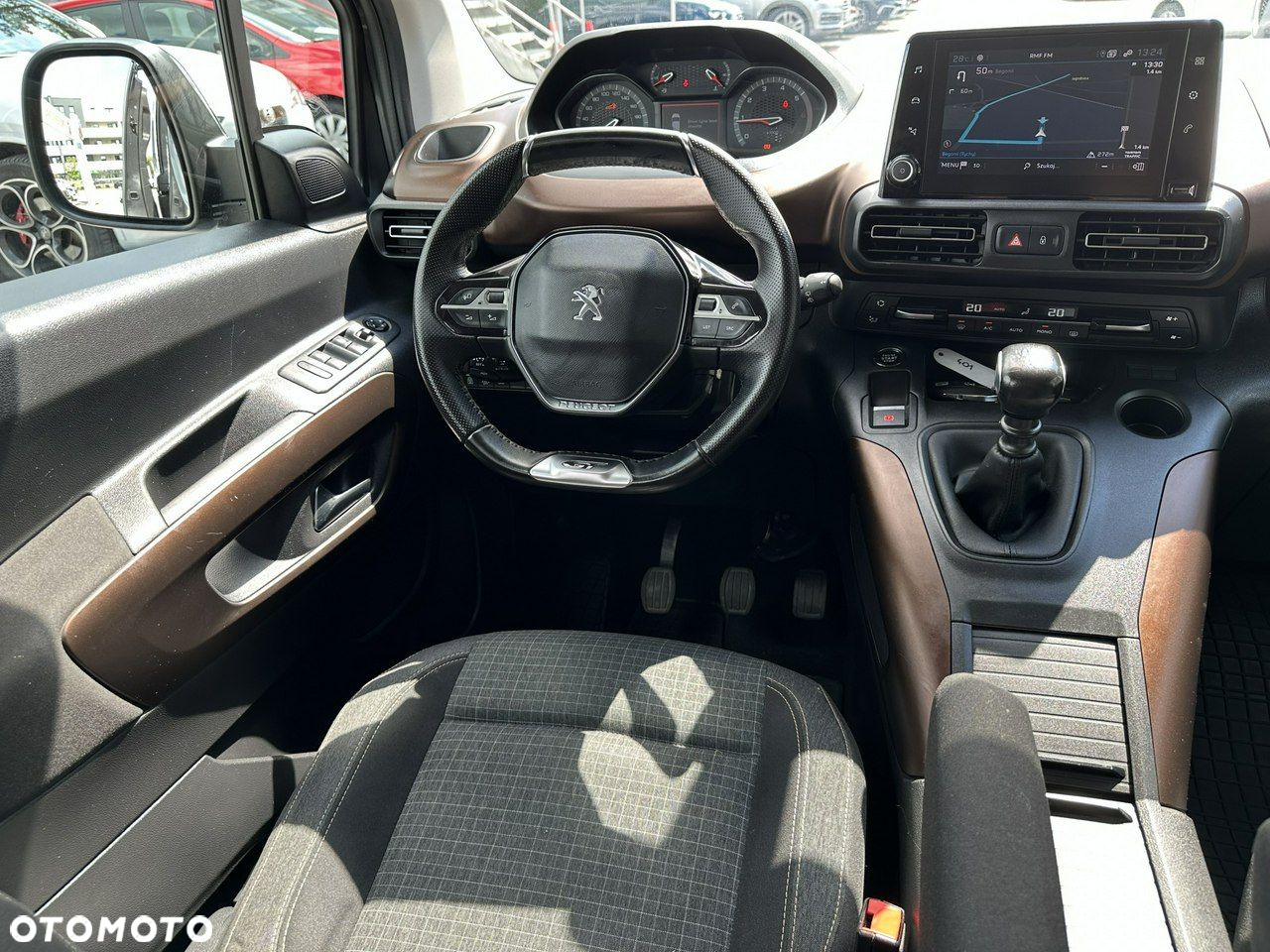 Peugeot Rifter - 21