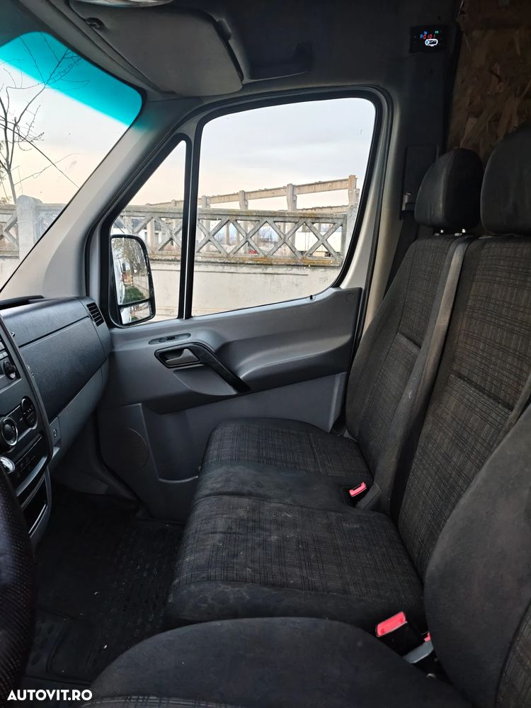 Mercedes-Benz Sprinter - 6