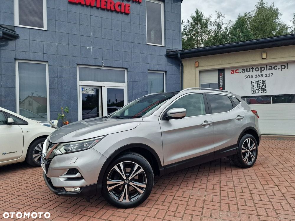 Nissan Qashqai 1.2 DIG-T N-Connecta EU6 - 4