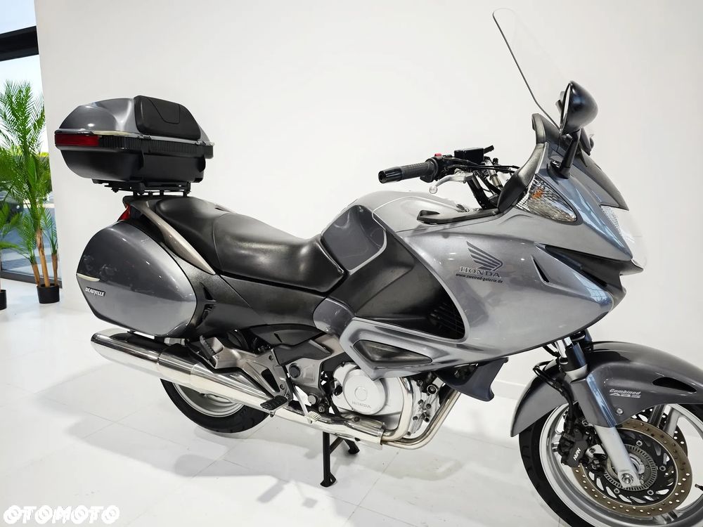 Honda Deauville - 7