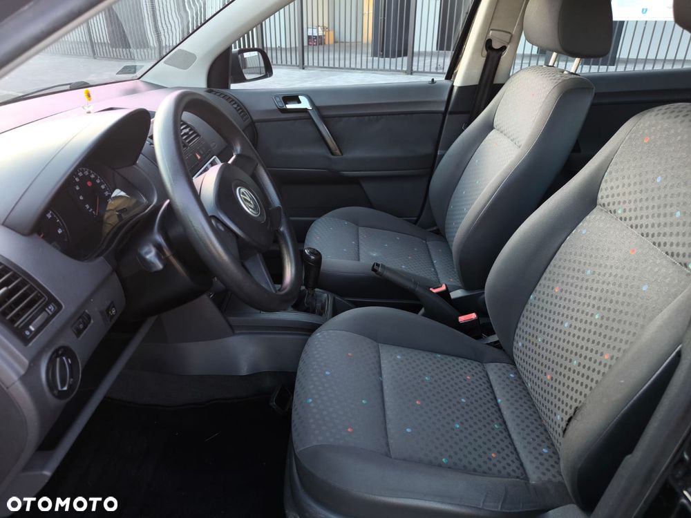 Volkswagen Polo - 25
