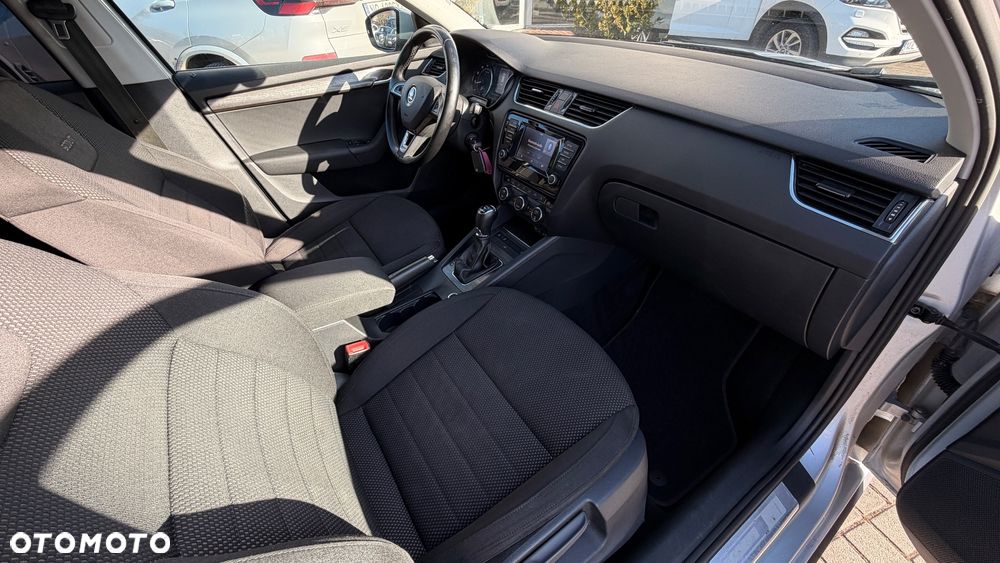 Skoda Octavia 1.8 TSI L&K DSG - 11