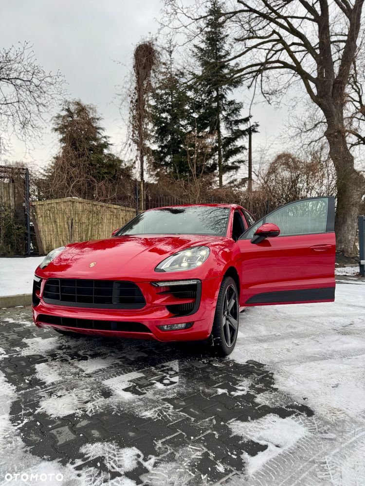Porsche Macan GTS - 1