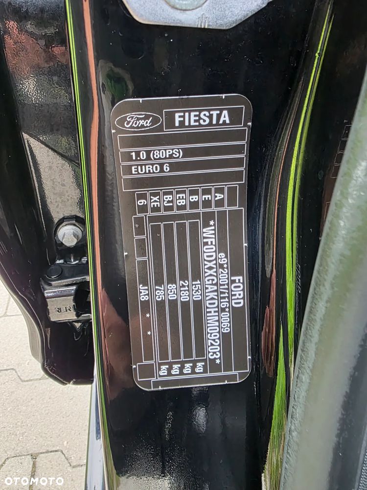 Ford Fiesta 1.0 Champions Edition - 22