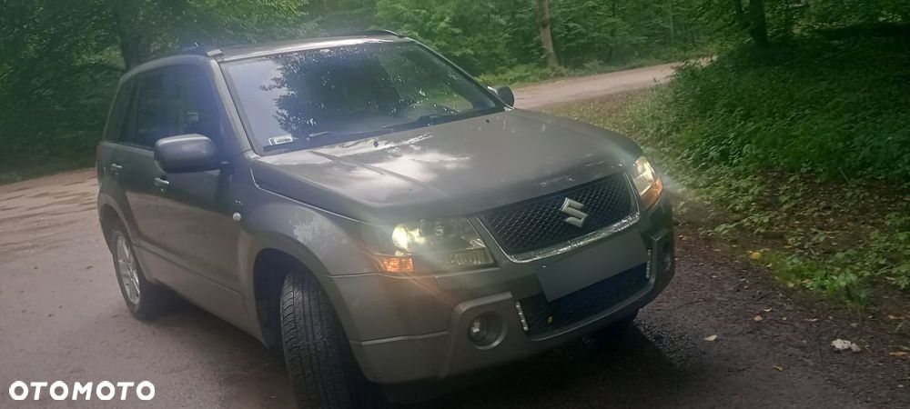 Suzuki Grand Vitara 1.9 DDiS - 7