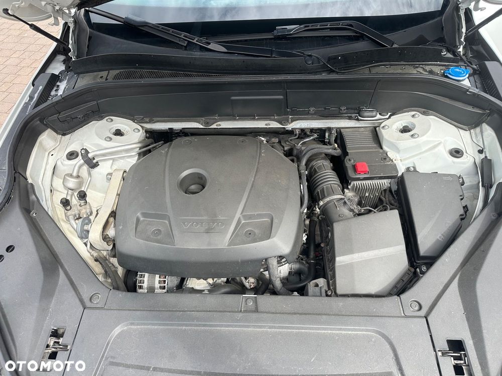 Volvo XC 90 T6 AWD Geartronic Momentum - 19