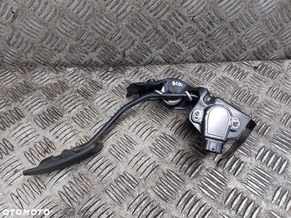 PEDAŁ GAZU POTENCJOMETR TOYOTA AVENSIS T25 89281-52021 - 2