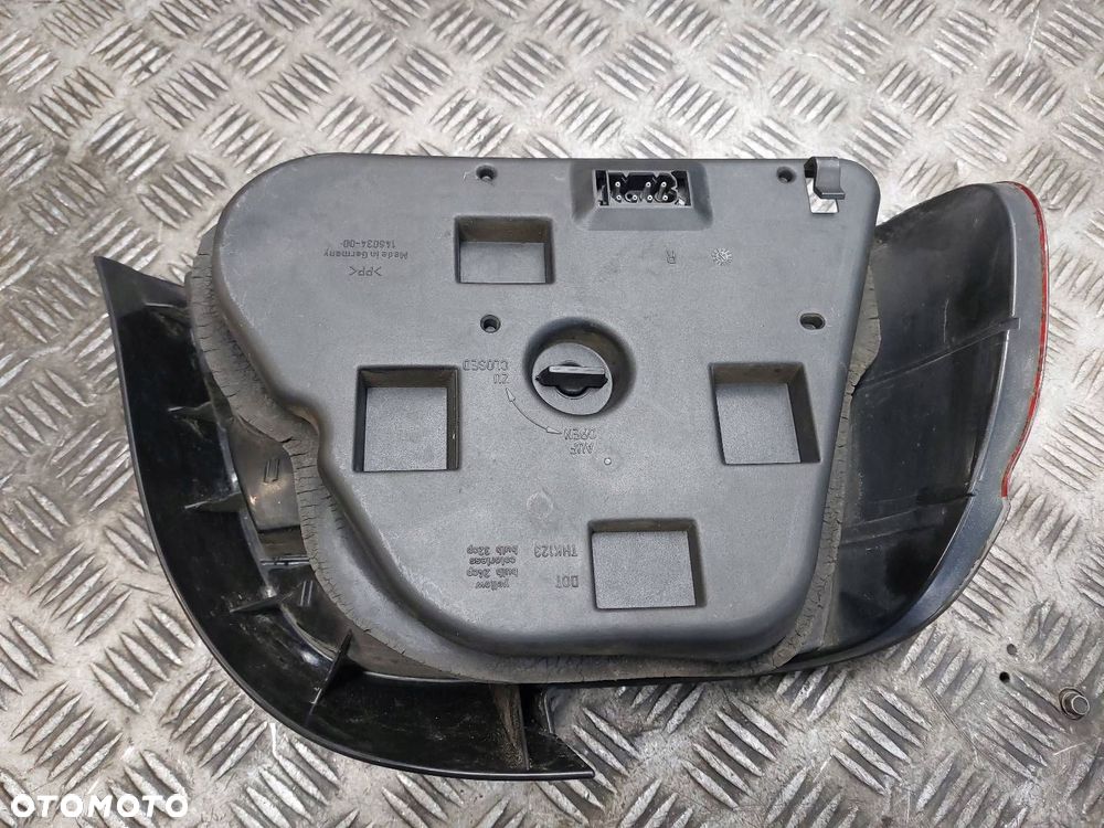 LAMPA PRAWY TYŁ BMW E39 SEDAN - 6