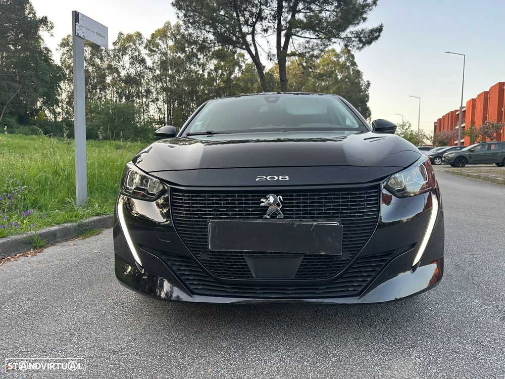Peugeot e-208 Allure+ - 4