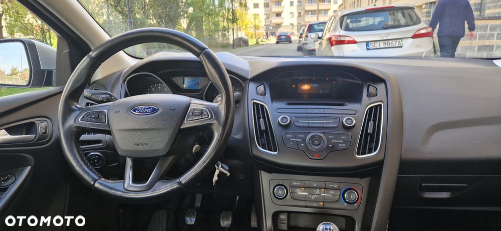 Ford Focus 1.6 Trend Sport - 6