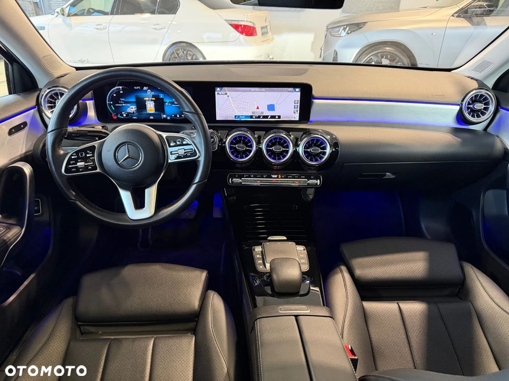 Mercedes-Benz Klasa A 200 7G-DCT Advanced AMG Line - 27