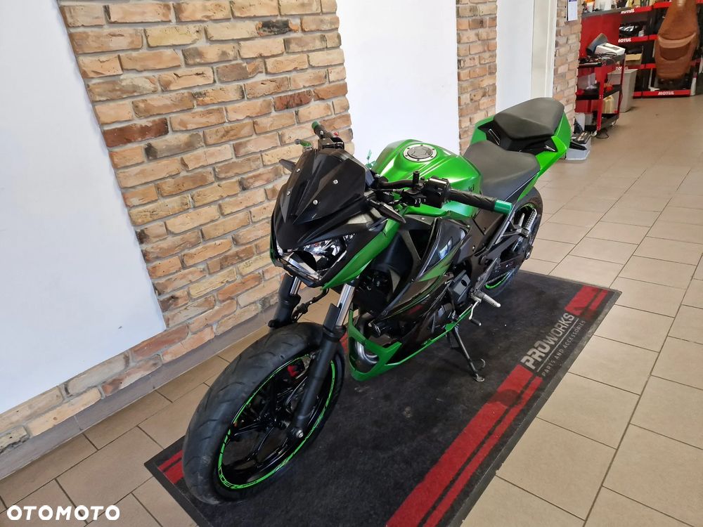 Kawasaki Z - 7