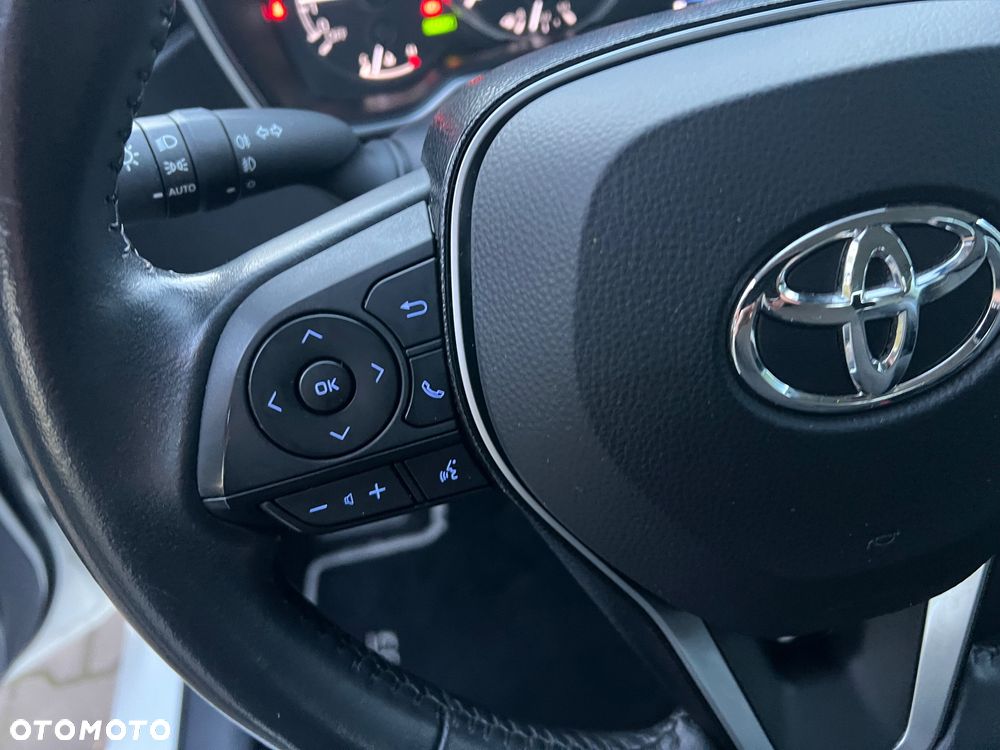 Toyota Corolla - 17