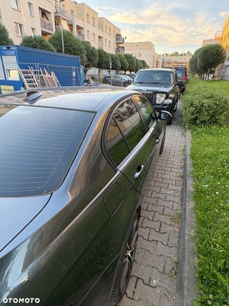 BMW Seria 3 - 23
