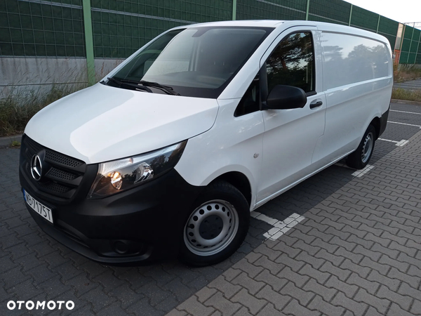 Mercedes-Benz VITO 111