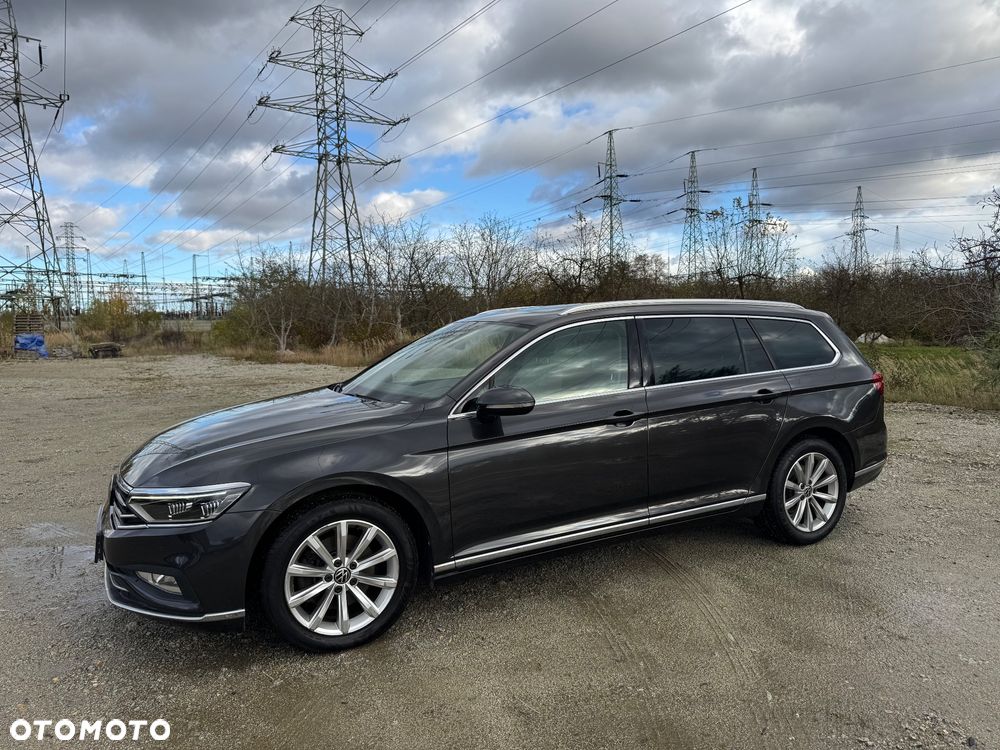 Volkswagen Passat Variant 2.0 TDI SCR DSG Highline - 1