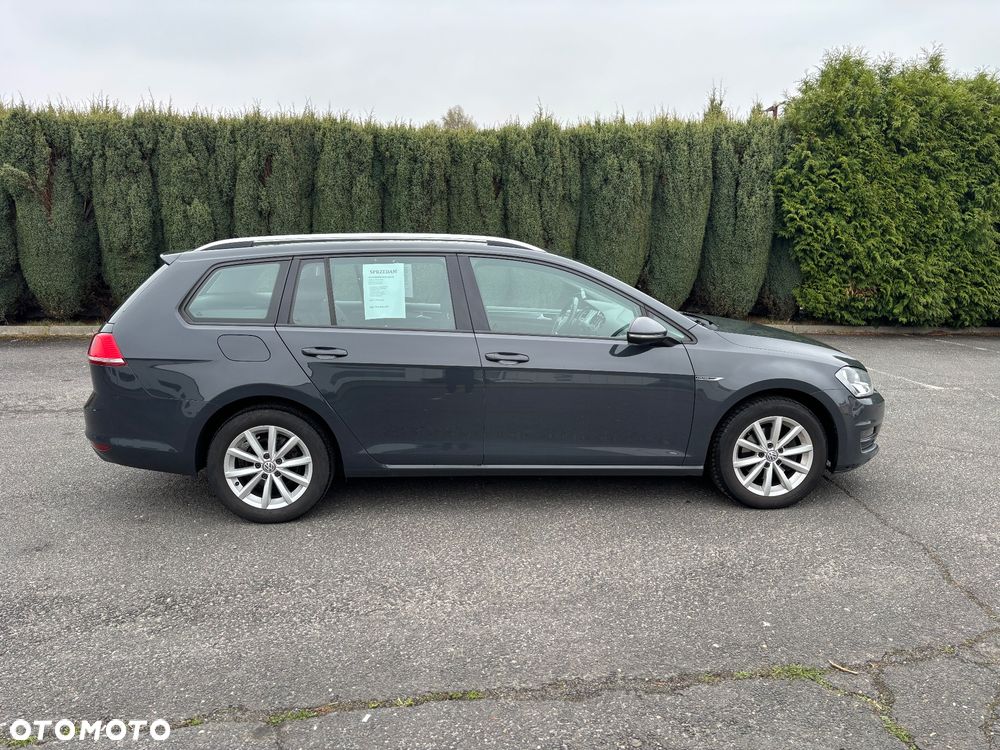 Volkswagen Golf 1.6 TDI BlueMotion Technology Cup - 4