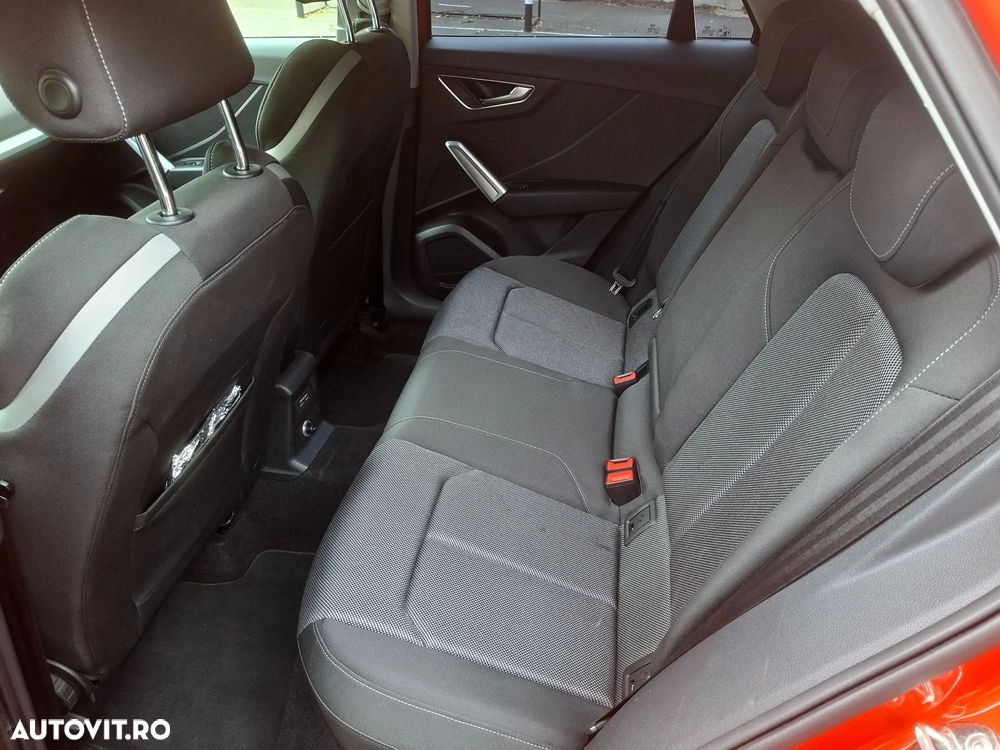 Audi Q2 2.0 TDI quattro S tronic sport - 8
