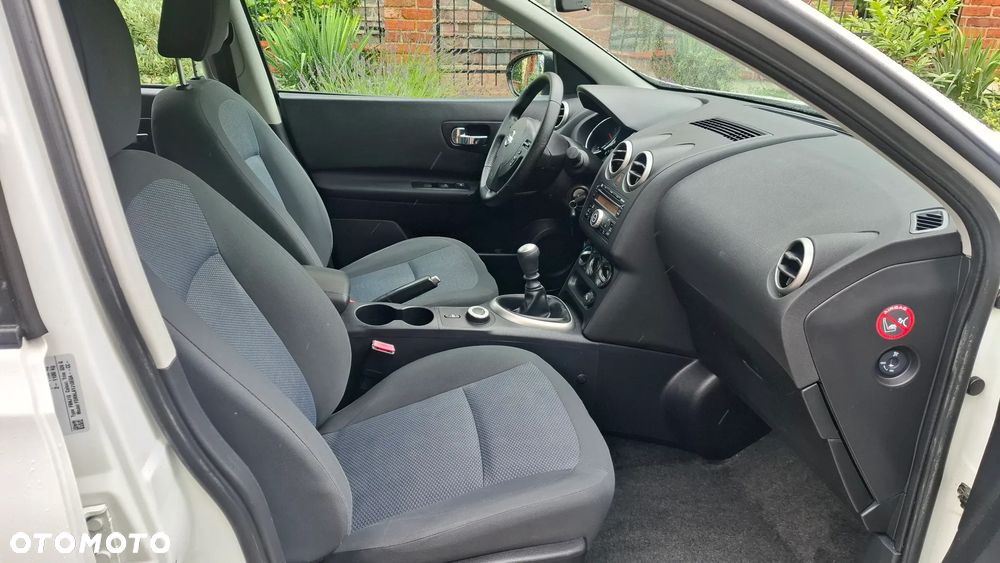 Nissan Qashqai 2.0 4x4 Visia - 7