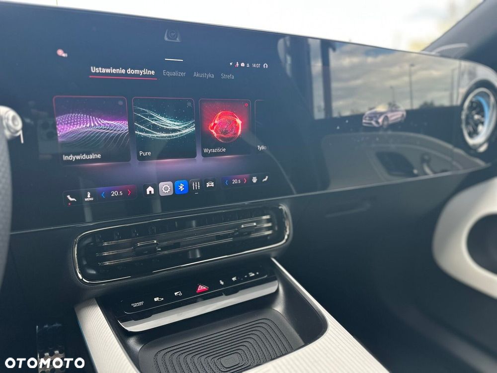 Mercedes-Benz CLA - 25