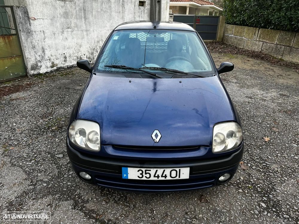 Renault Clio 1.9 D RXE - 1