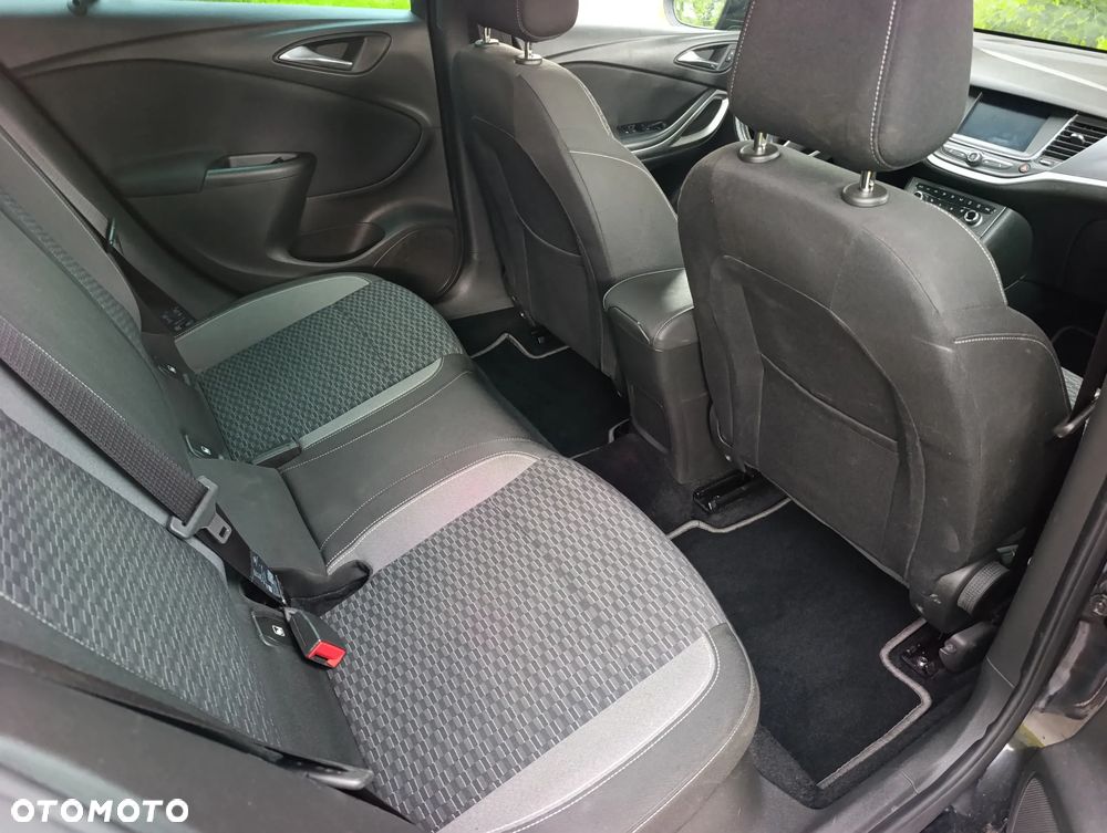 Opel Astra - 12