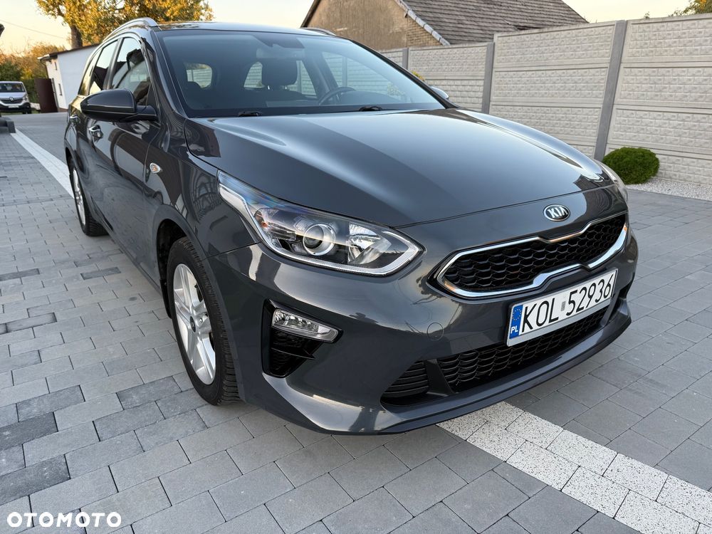 Kia Ceed - 1