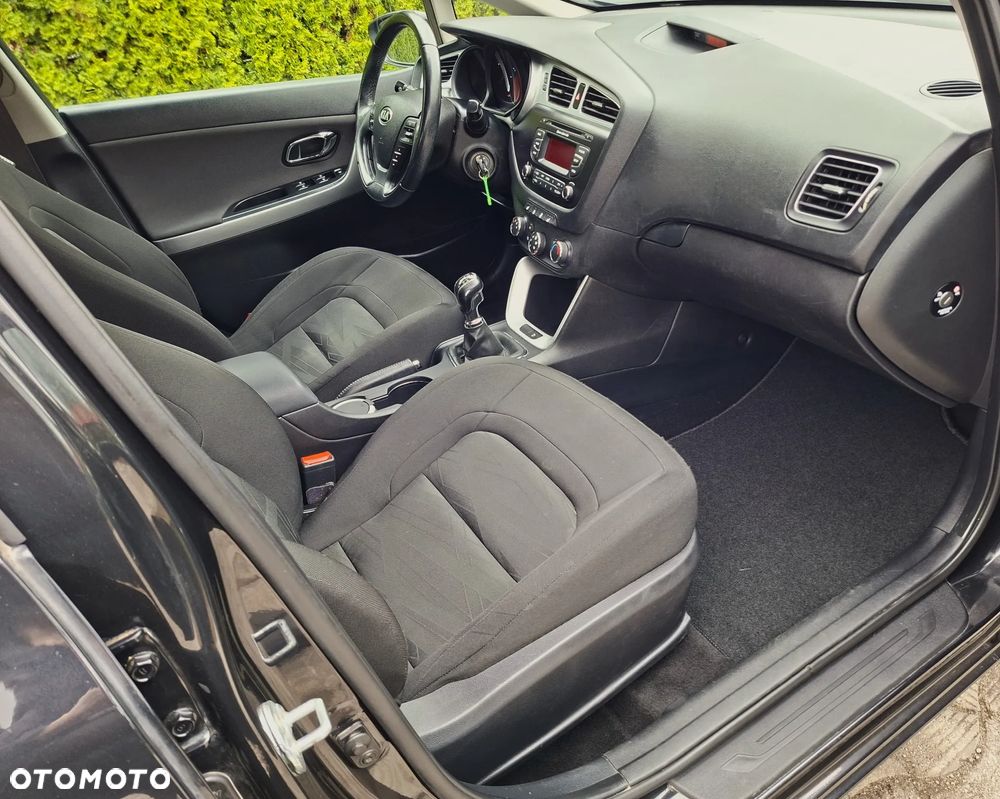 Kia Ceed 1.6 GDI Edition 7 - 9