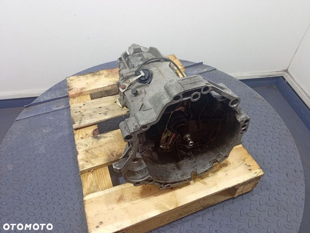 VW PASSAT B5 96-00 1.9 TDI 90KM SKRZYNIA BIEGÓW MANUALNA DHL AHU 5MT - 7