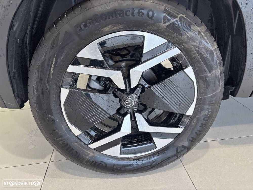 Peugeot 2008 1.2 Hybrid Allure e-DCS6 - 13